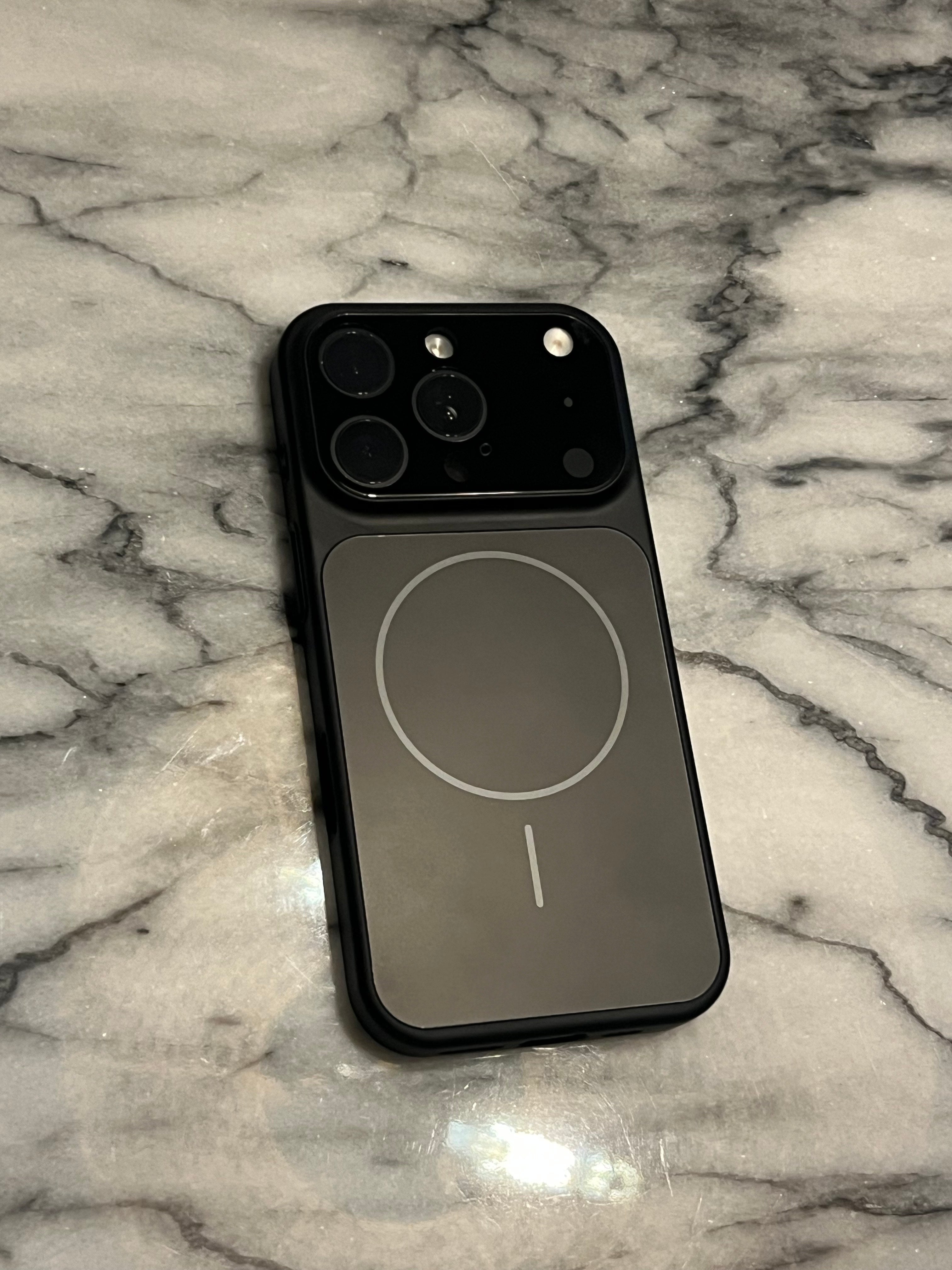 iPhone 17 Conversion Case